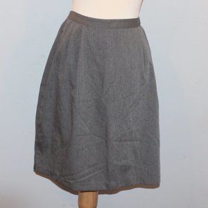 Kathie Lee Collection Size 16 Gray Skirt EUC